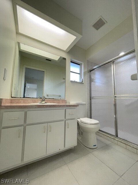 Building Photo - 1015 Cape Coral Pkwy W