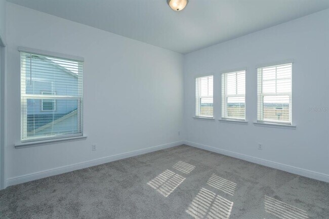 Building Photo - 6927 Nemours Pkwy