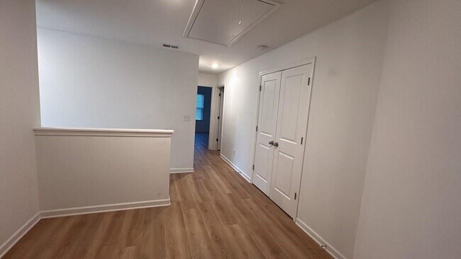 Building Photo - 5610 Flint Ln