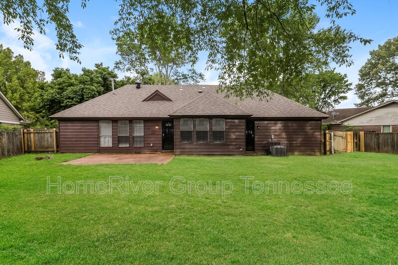 Building Photo - 4451 Peace River Dr