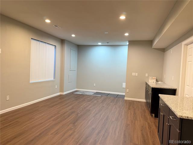 Building Photo - 15937 E Otero Cir