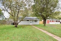 Building Photo - 1923 Bancroft Dr