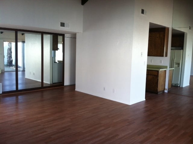 Building Photo - Great Salinas Two Bedroom House