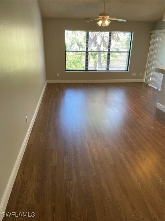 Building Photo - 13331 Greengate Blvd