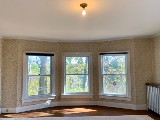 Primary Bedroom Windows - 10 Lawn Ave