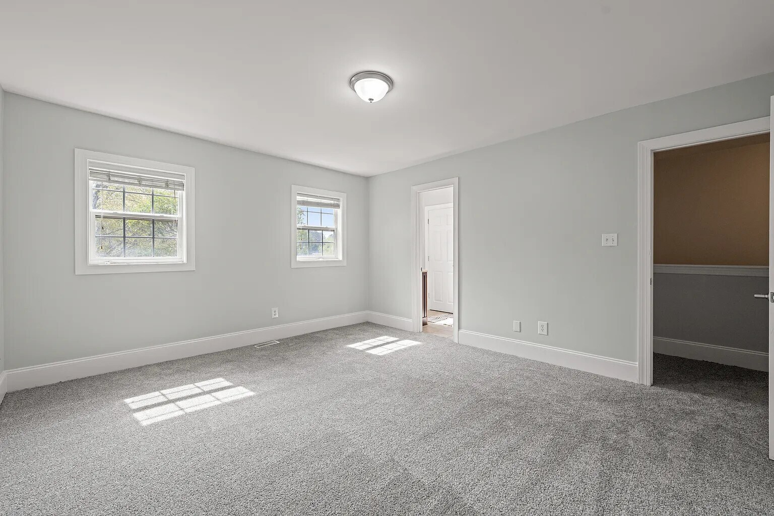 Building Photo - 1213 Manassas Court