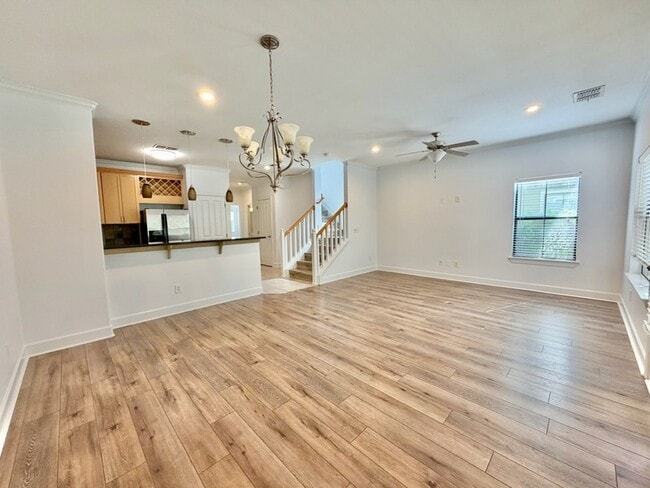 Building Photo - 94 Haven Cir