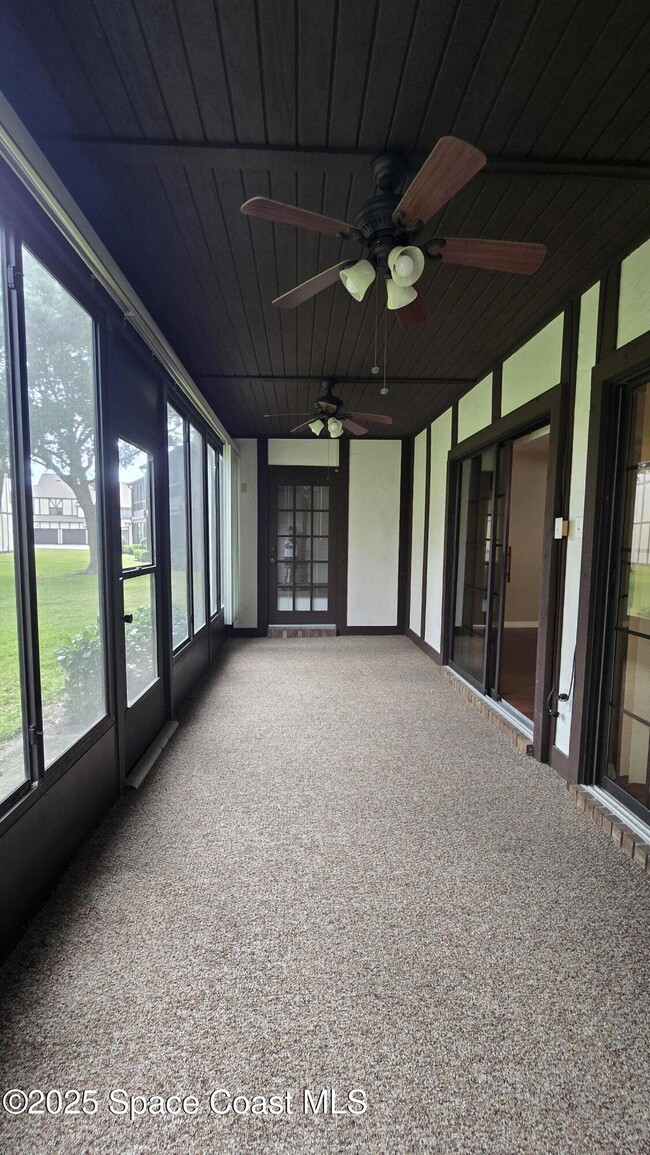 Building Photo - 816 Greenwood Manor Cir