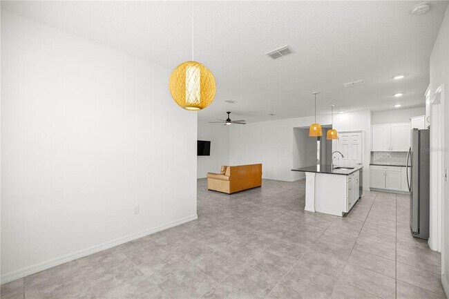 Building Photo - 6304 SW 74th Ter Rd