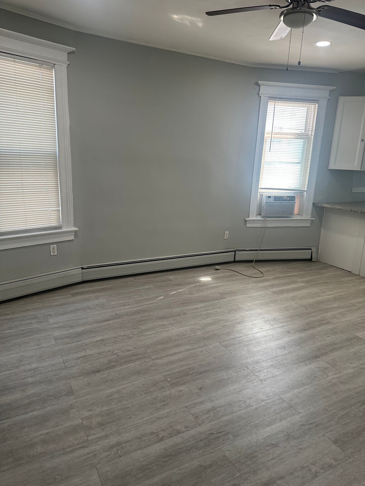 Building Photo - 19 Dodd St