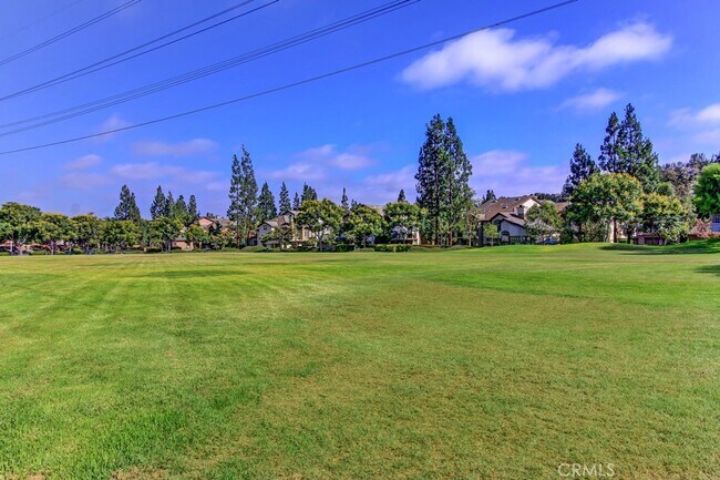 Building Photo - 97 Montara Dr