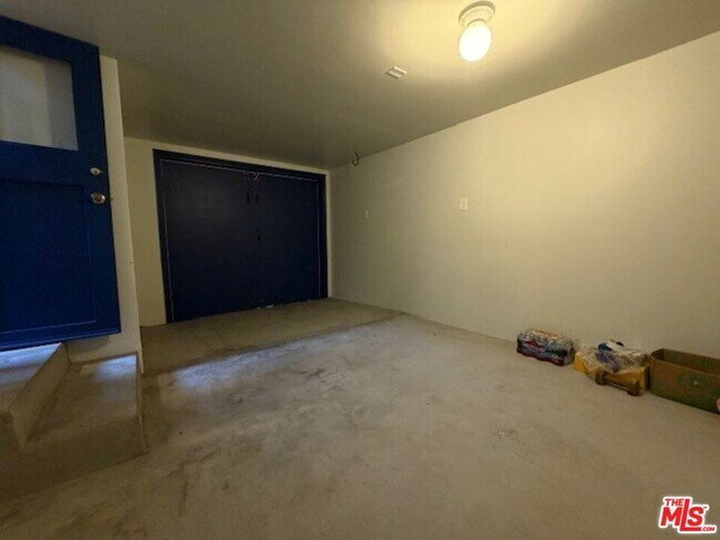 Building Photo - 208 Westmoreland Ave