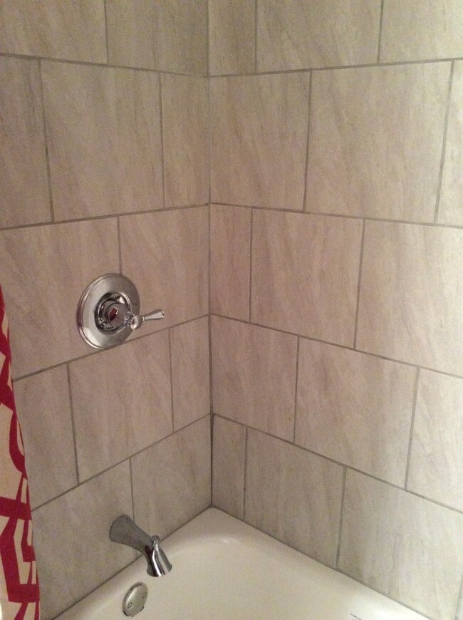 Building Photo - GREAT COLLEGE PROPERTY--PRE-LEASING FOR AUGUST! Completely Updated! 3 bedroom/2 bath Close to TTU...