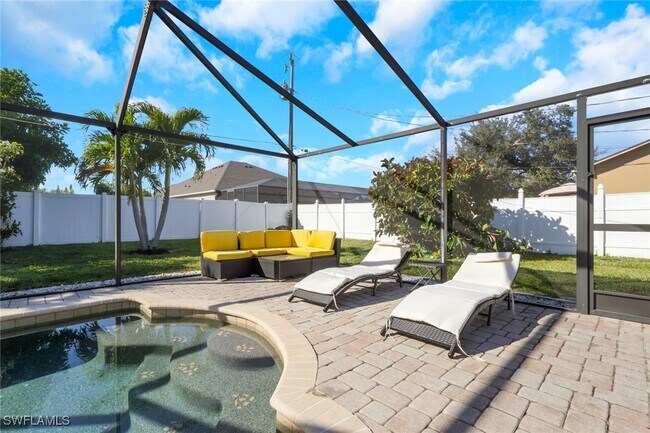 Building Photo - 1324 SW 1st Ave