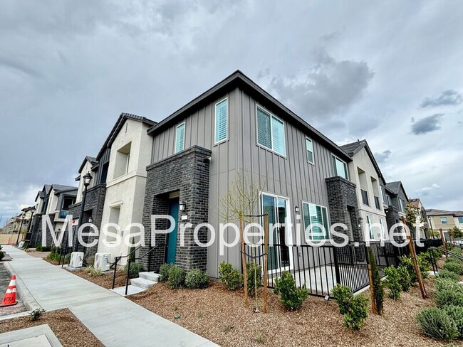 Building Photo - 4277 S Montoya Paseo