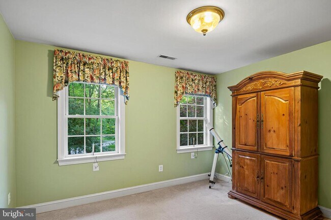 Building Photo - 3689 N Carolina Ave