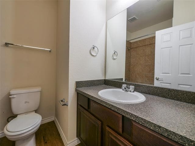 Building Photo - 5421 Dolores Pl