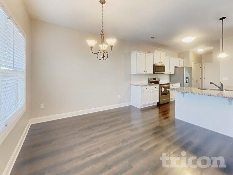 Building Photo - 150 Brookhaven Dr