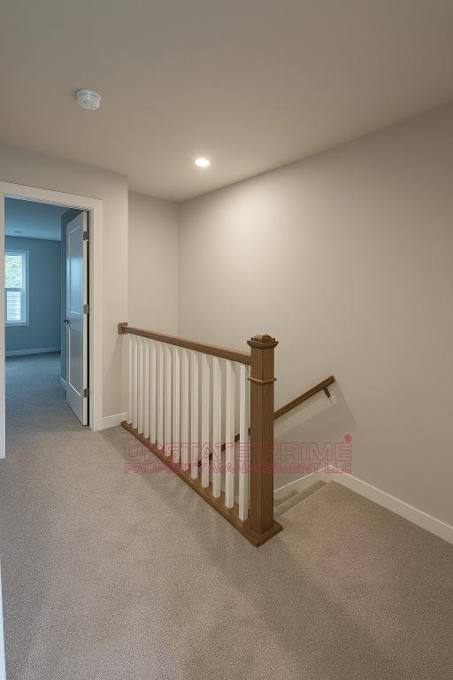 Building Photo - 340 Lograto Ln