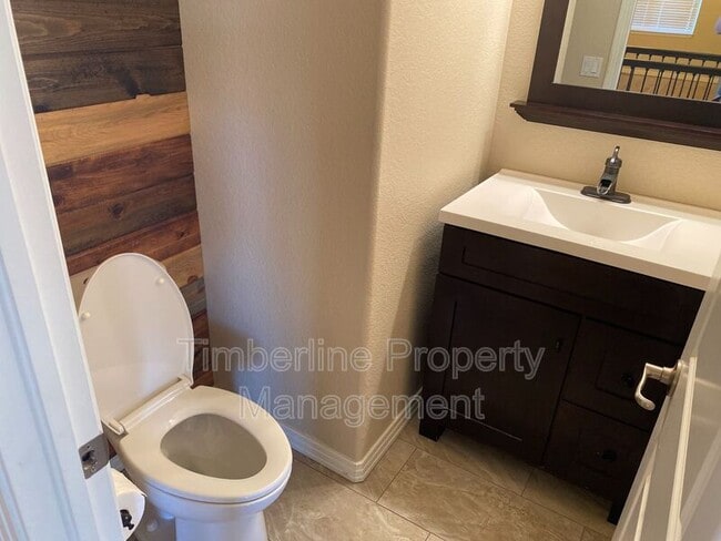 Building Photo - 14786 Air Garden Ln