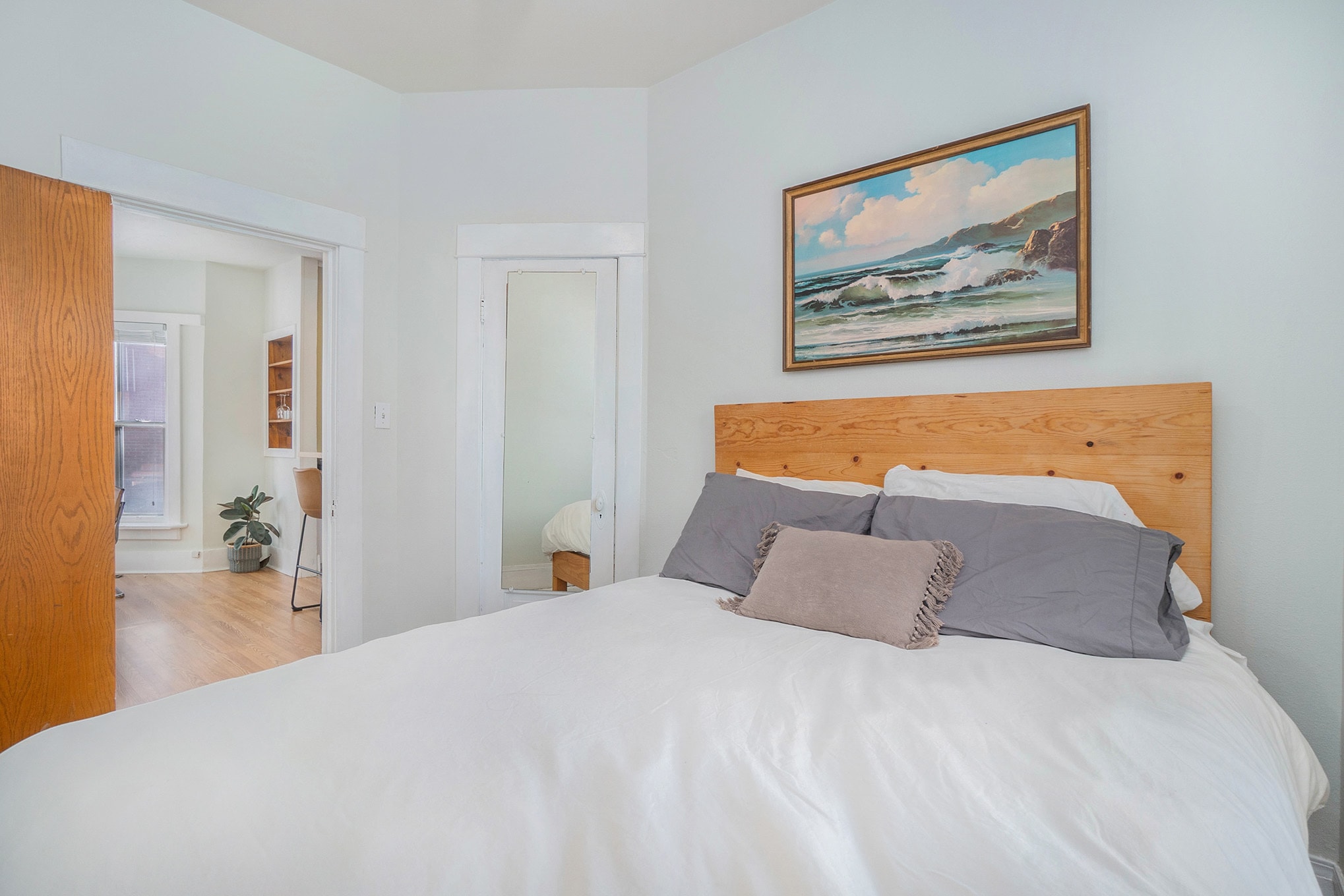 Building Photo - 515 West Mulberry Street