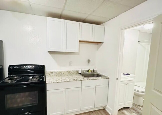 Building Photo - 59 Ontario St