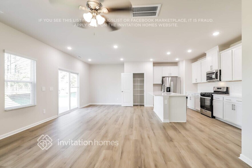 Building Photo - 2286 Cherry Crk Rd