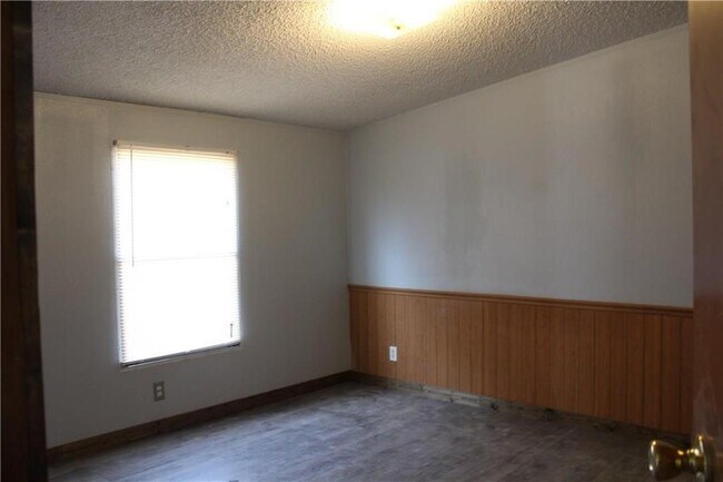 Building Photo - 2630 Co Rd 600