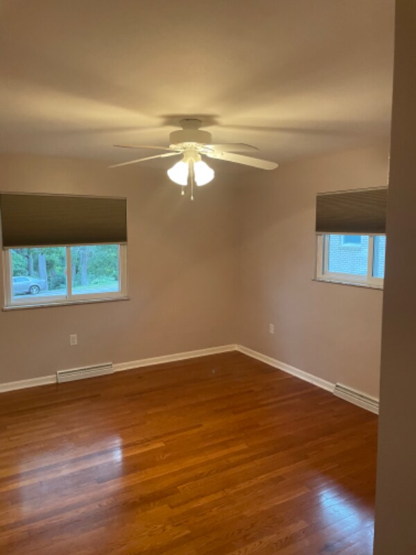 Building Photo - 349 Garden Dr