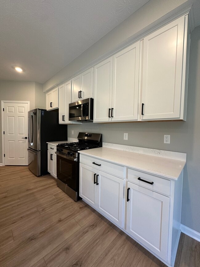 Building Photo - 17458 Ebling Trl