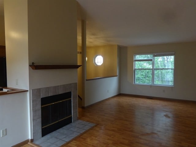 Building Photo - 2759 Beal Dr