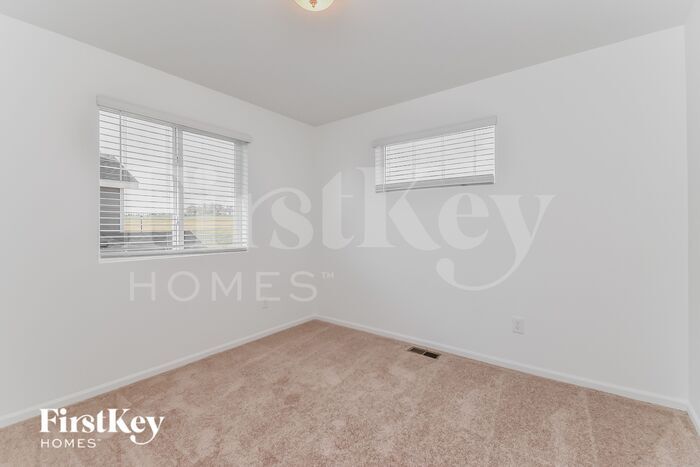 Building Photo - 6951 Shunka Ln