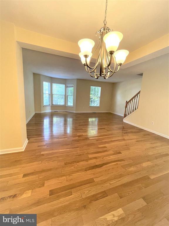 Building Photo - 210 William Livingston Ct