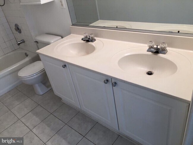 Building Photo - 4200 Mozart Brigade Ln