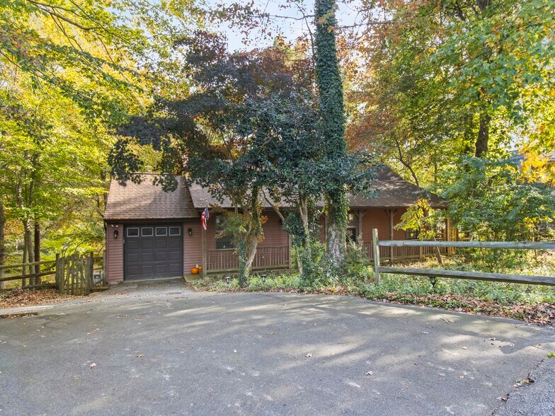 Primary Photo - 11386 Sitting Bull Trl