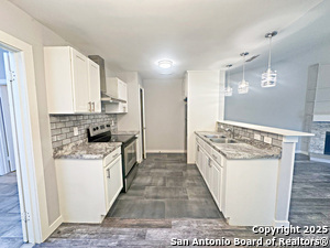 Building Photo - 14433 Woods Hole Dr