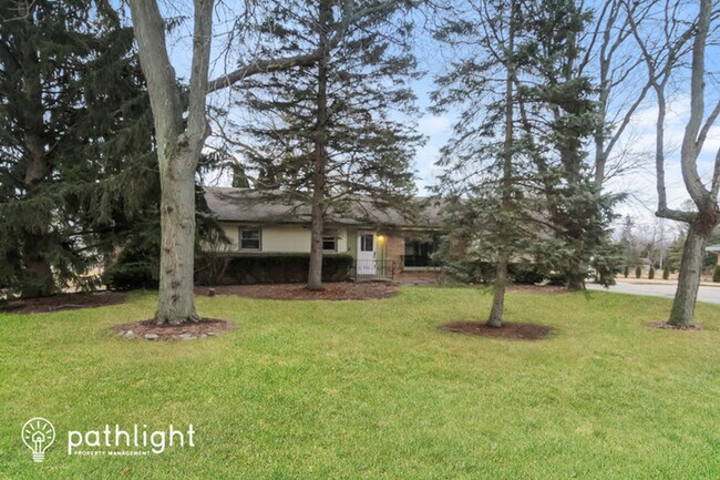 Building Photo - 10212 N Sunnycrest Drive, Mequon, WI, 53092