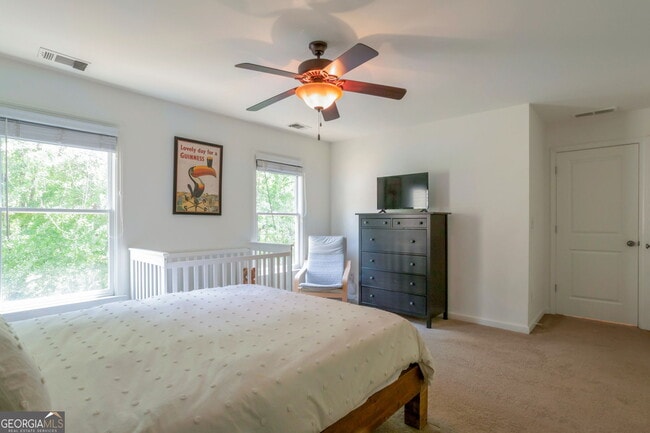 Building Photo - 2524 Kickerillo Way SE