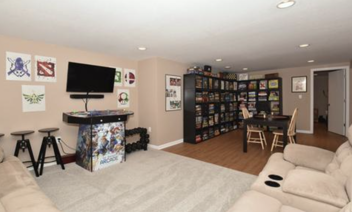 Building Photo - 6753 Hilldale Ct