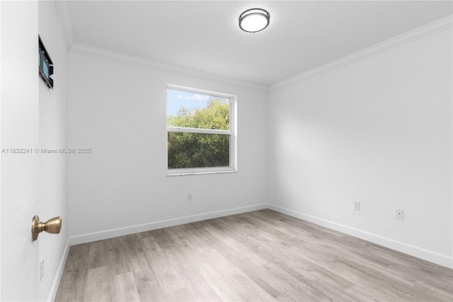 Building Photo - 1430 NW 154th Ln
