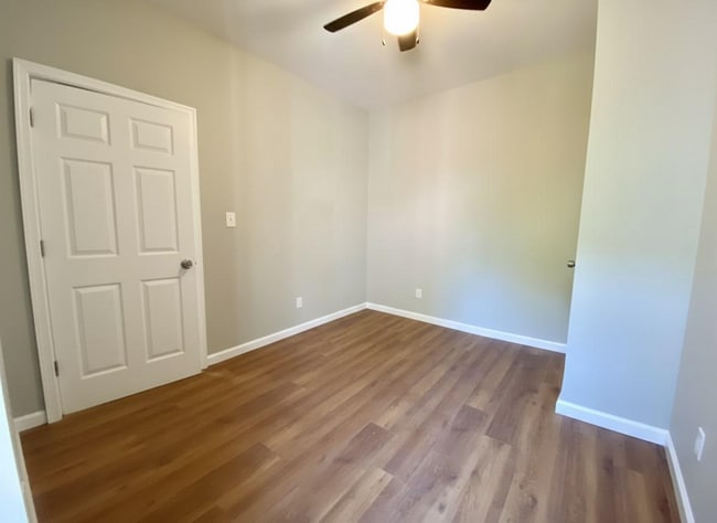 Building Photo - 929 N 43rd St