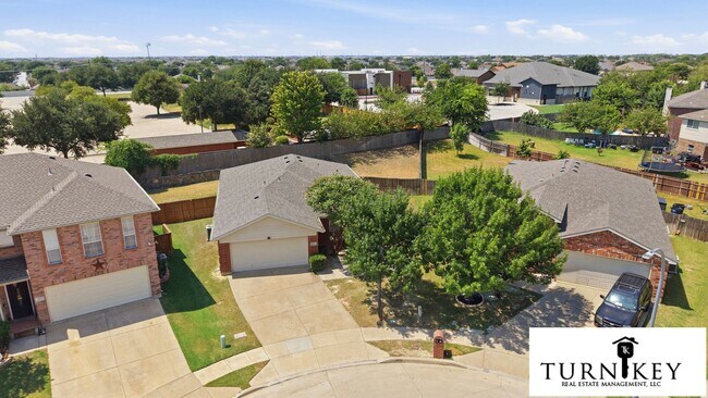 Building Photo - 557 Winbridge Ln