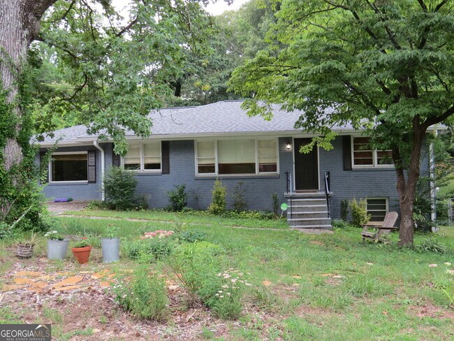 Building Photo - 1570 Van Epps St SE