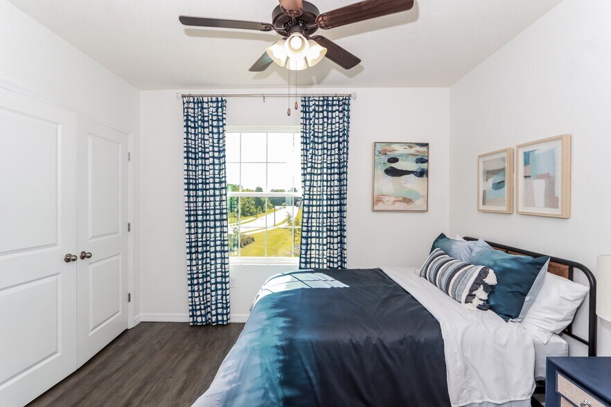 Building Photo - 11857 Mountain Retreat Ln