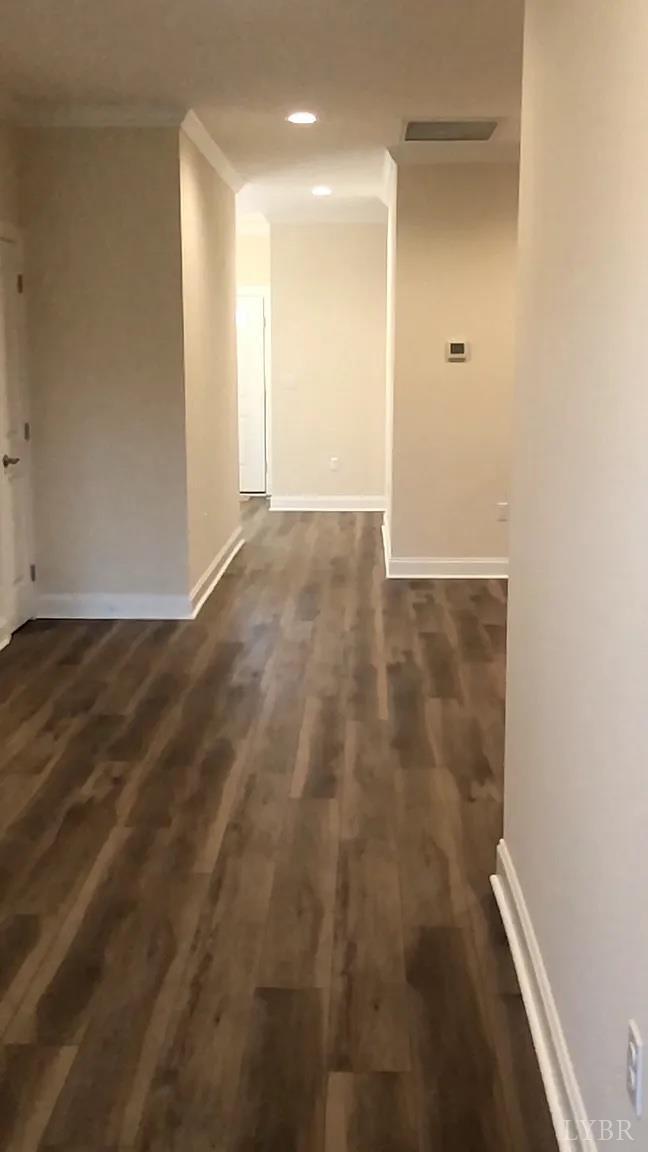 Building Photo - 175 Villa Oak Cir