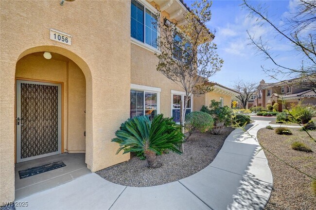 Building Photo - 820 Canterra St