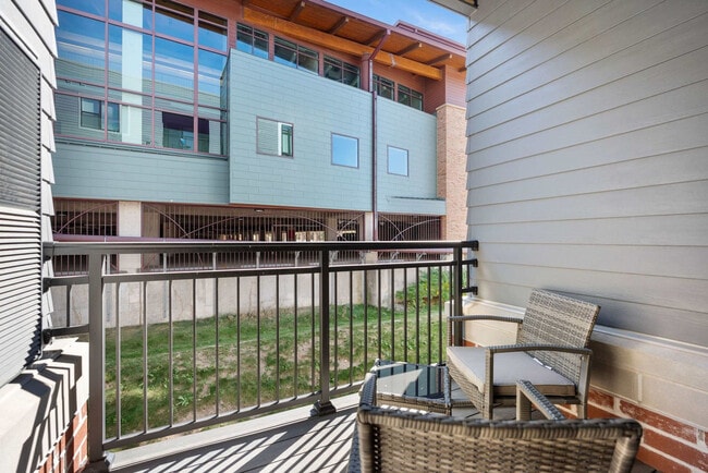 Building Photo - 601 Sand Pearl Ln