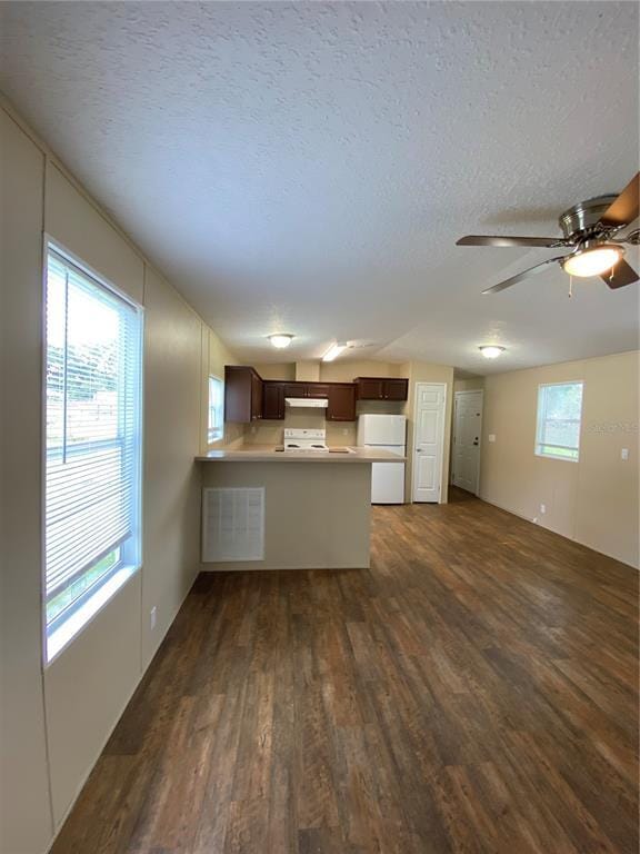 Building Photo - 37418 Carringer Rd