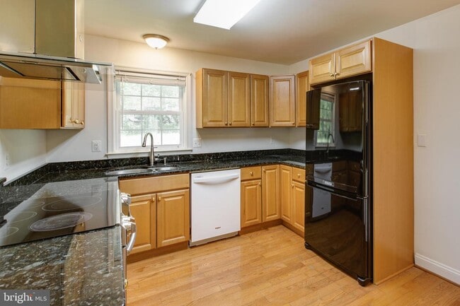 Building Photo - 11746 MD-108