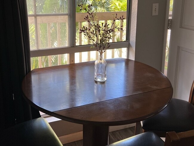 Building Photo - Fully Remodeled & Furnished Kihei Villages Upstairs Unit. Available June 1st